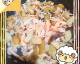 【出稼ぎメシ】鮭とじゃが玉のバター風味作り方4写真