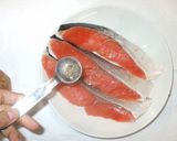 疲れ、胃弱に♪鮭のワイン蒸し♪簡単作り方2写真