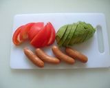 ○アボカドとトマトのマヨポン炒め○作り方1写真