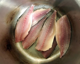 圧力鍋でほろほろ〜！魚の煮付け（アジ）作り方1写真