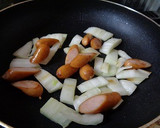 ウインナーと白菜のソース炒め作り方3写真
