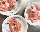 全てレンジハヤシ風豚こまのせドーム蒸し作り方1写真
