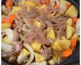調味料はたったの2つ！絶品肉じゃが作り方3写真