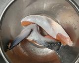 サーモンのカマの味噌漬け焼き作り方1写真