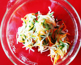 海藻麺の彩り野菜とめかぶ和え作り方5写真