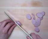 魚肉ソーセージとアスパラのマヨポン酢炒め作り方1写真