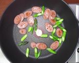 魚肉ソーセージとアスパラのマヨポン酢炒め作り方5写真