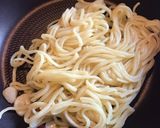 ブロッコリーのペペロンチーノ風焼きそば作り方4写真