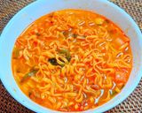 とんがらし麺アレンジ✿鶏皮ネギ塩炒めのせ作り方4写真