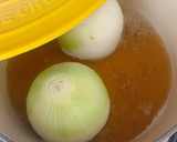 丸ごと玉ねぎと水菜の和風スープ作り方4写真