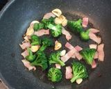 ブロッコリーでペペロンチーノ風焼うどん作り方5写真