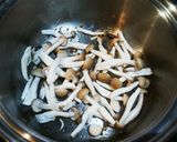 キクラゲの薬膳スープ作り方1写真