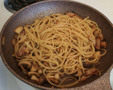 ちょっと本気のきのことバター醤油のパスタ作り方6写真