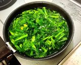 簡単ヘルシー♪菜の花と豚肉の塩麹和え作り方3写真