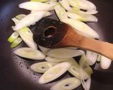 お手軽！　厚揚げとネギの炒め物作り方2写真