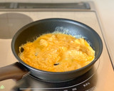 簡単に美味しい【ひらたけと卵のバター炒め作り方3写真