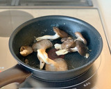 簡単に美味しい【ひらたけと卵のバター炒め作り方4写真