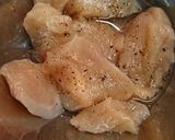 キクラゲと鶏むね肉のケチャップマヨ炒め作り方1写真