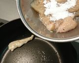 キクラゲと鶏むね肉のケチャップマヨ炒め作り方2写真