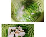 里芋とスナップえんどう味噌バター炒め作り方3写真
