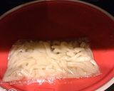 レンジで簡単！即席ソーセージわかめうどん作り方1写真