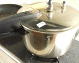 圧力鍋で　豚軟骨の白だしトマト煮作り方7写真