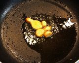 豚ロース肉としめじのパスタ作り方1写真