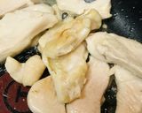 鶏むね肉とプチトマトの塩バター炒め作り方2写真