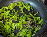 苦みが消えた♡ピーマン大量消費の塩昆布炒め作り方3写真