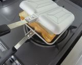 ホットサンドで作る☆ツナとらっきょ作り方2写真