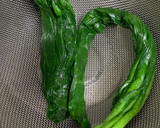 ニラとほうれん草の黒胡麻和え作り方5写真