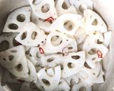 蓮根の昆布茶入り甘酢漬け＊作り置き作り方3写真