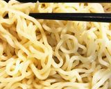 フライパンで豚キムチ鍋ラーメン作り方1写真