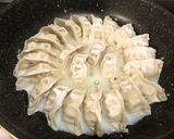 冷凍餃子で◎羽根付き餃子作り方1写真