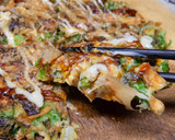 たこ焼き粉で菜の花と桜エビのお好み焼き作り方9写真