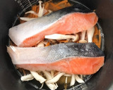 風味豊か♪鮭としめじの炊き込みごはん☆作り方4写真
