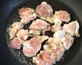 香ばしジューシー♪ハーブチキンピラフ☆作り方3写真