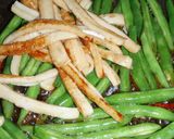 ピリカラ♪いんげんと竹輪のサっと炒め煮♪作り方3写真