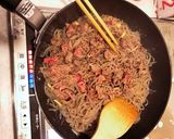 糸こんにゃくと牛肉の中華炒め作り方1写真
