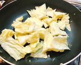 鶏そぼろをリメイクして回鍋肉風炒め作り方1写真