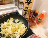 鶏そぼろをリメイクして回鍋肉風炒め作り方2写真