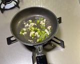 【離乳食後期〜】アスパラと挽肉のあんかけ作り方2写真
