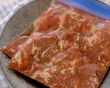 サクッとおかず☆下味冷凍で炒め肉じゃが！作り方1写真