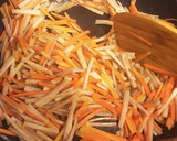 ちょっとピリ辛☆うまうまきんぴらごぼう作り方3写真
