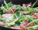 豚こま切れ肉と木綿豆腐と水菜の卵とじ作り方5写真