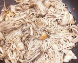 鶏ときのこの具沢山みそ汁作り方7写真
