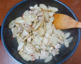 鶏もも肉と舞茸とごぼうの甘辛マヨソテー作り方5写真