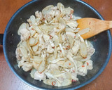 鶏もも肉と舞茸とごぼうの甘辛マヨソテー作り方6写真