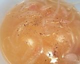 玉ねぎとウインナーのコンソメスープ☆作り方4写真