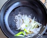 やきとり缶詰で✿温玉かしわうどん作り方3写真